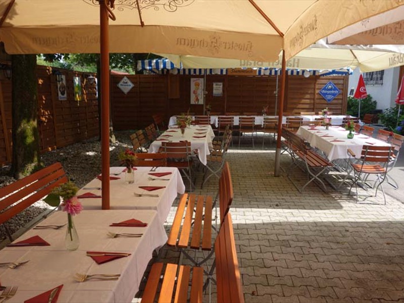 Biergarten_gedeckt_3